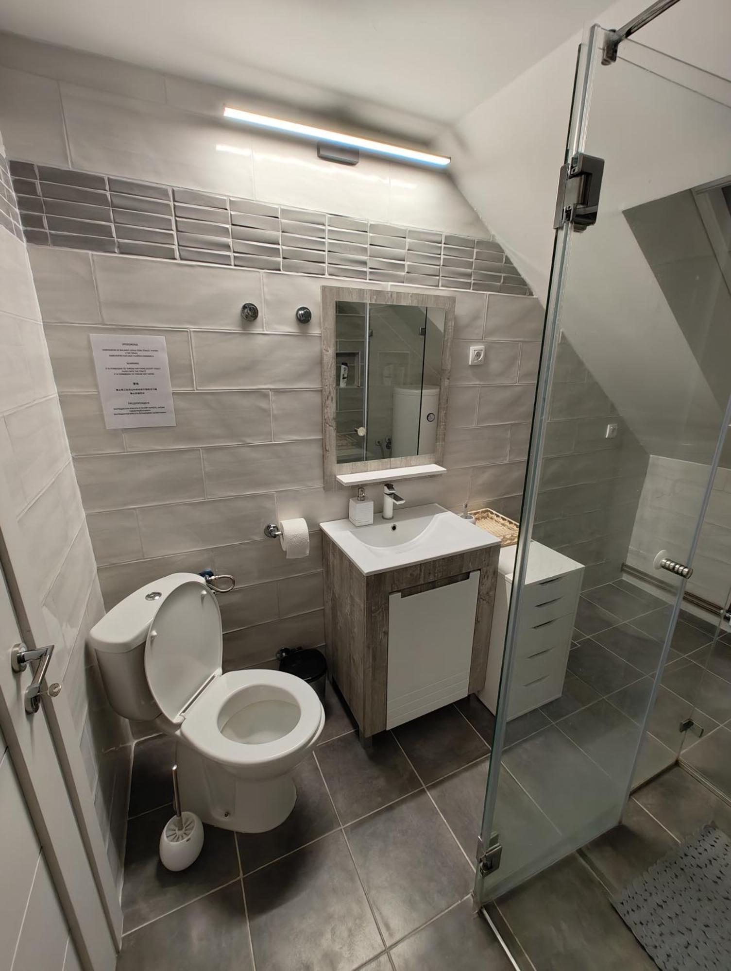 Privatna Soba Dusan Surčin Exterior foto